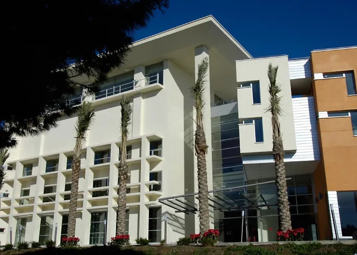 Hotel Salobrena Suites