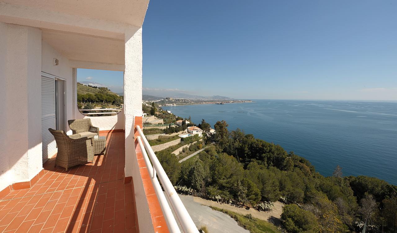 Hotel Salobrena Suites 3* Salobrena