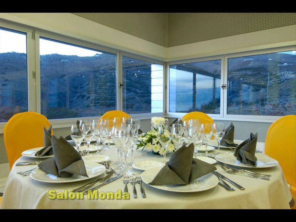 Hotel Salobrena Suites